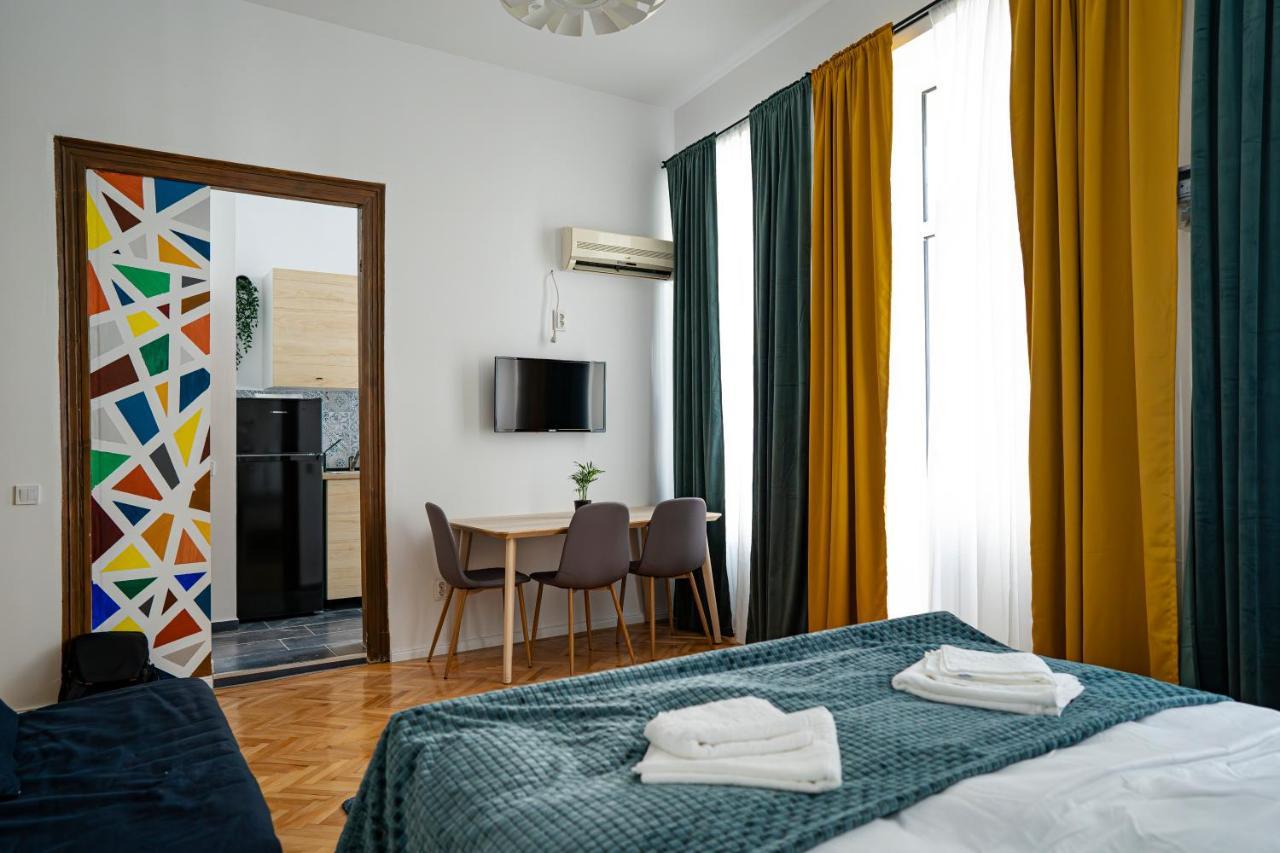 Old Town Jacuzzi Studio Bucureşti Exterior foto